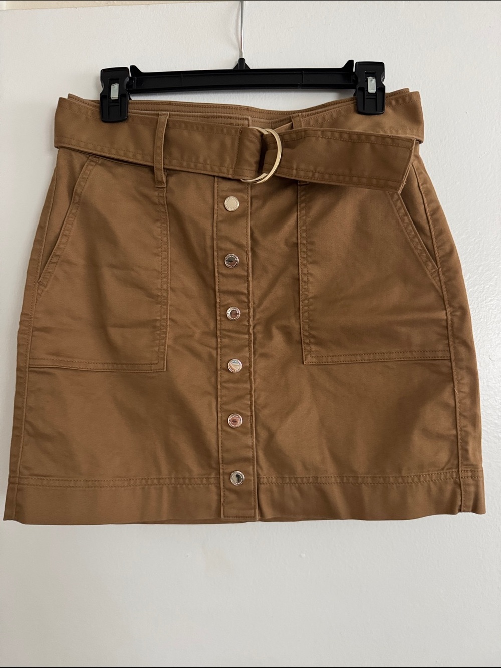 Women's White House Black Market Tan/Mocha Snap-Front Belted Skirt